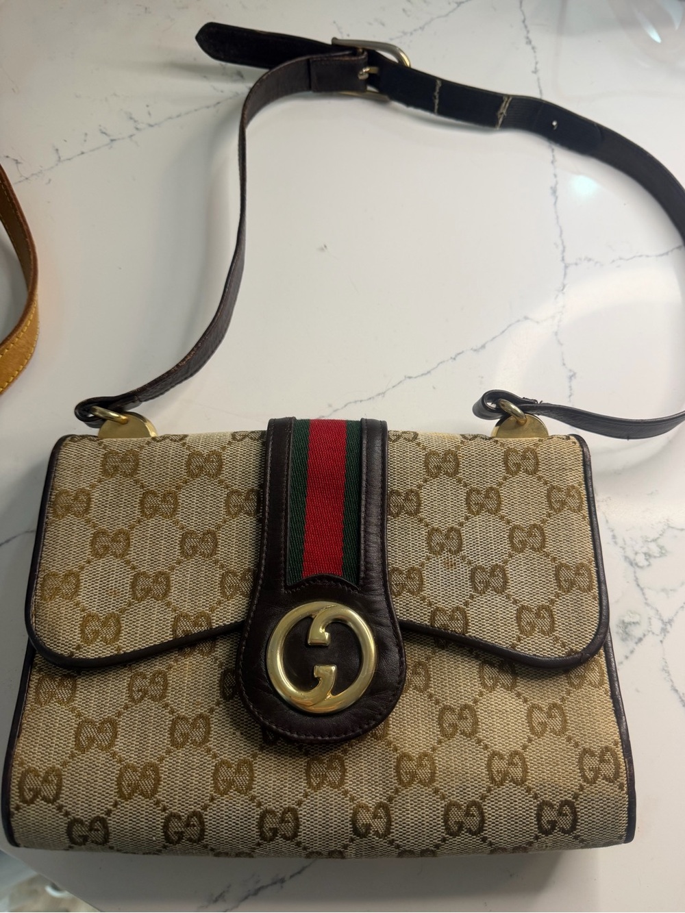 Authentic Gucci sherry line Beige GG Canvas shoulder bag w/COA